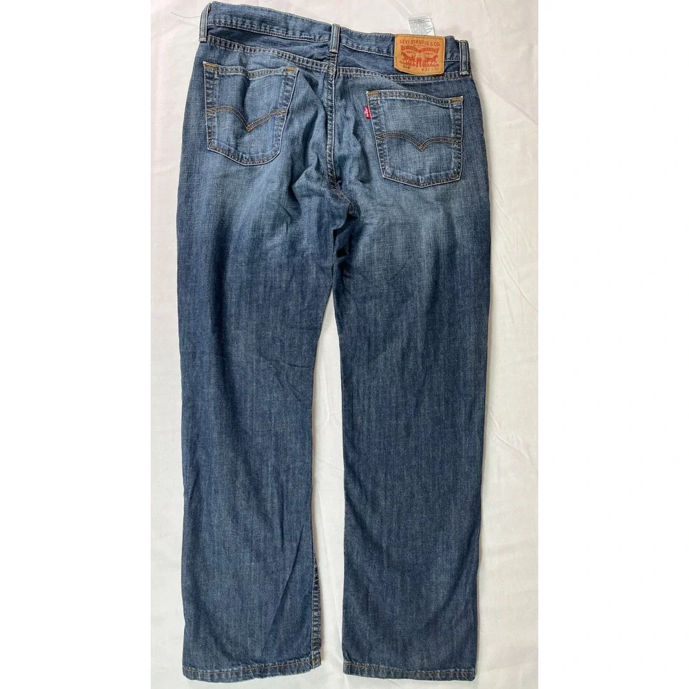 Levi's 514 Straight Fit Jeans Mens 33x30 Blue Excellent Mid Wash Denim Pants